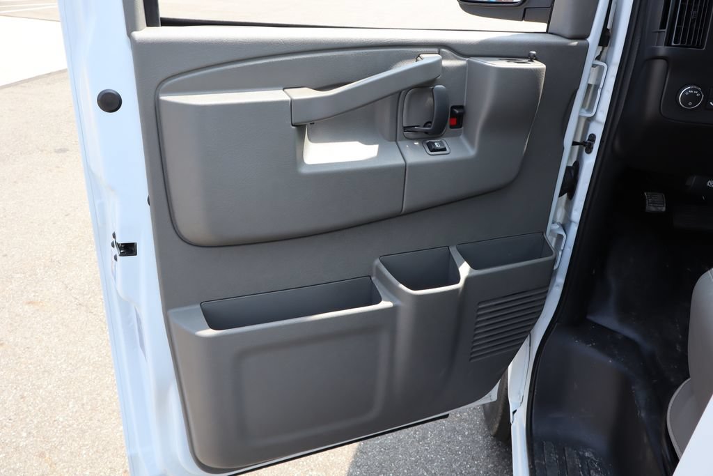 New 2025 Chevrolet Express 2500 w/ Driver Convenience Package RWD image 7
