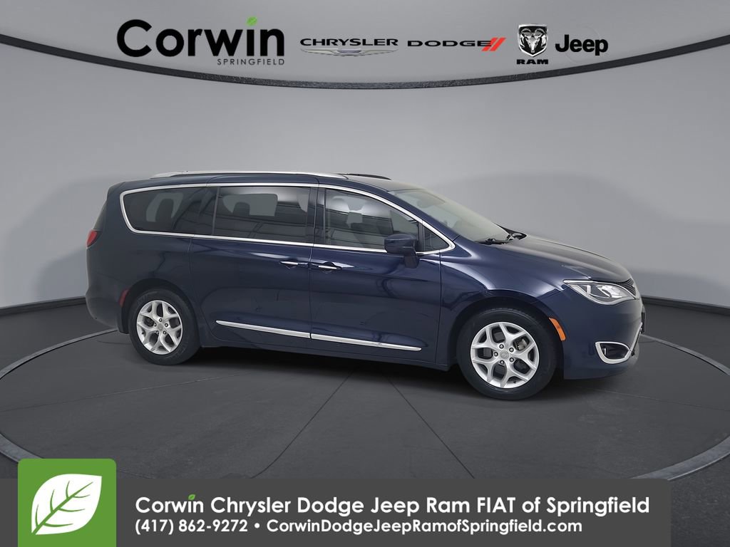 Used 2017 Chrysler Pacifica Touring-L Plus