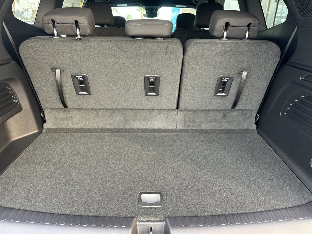 New 2026 GMC Acadia Elevation w/ Black Edition image 15