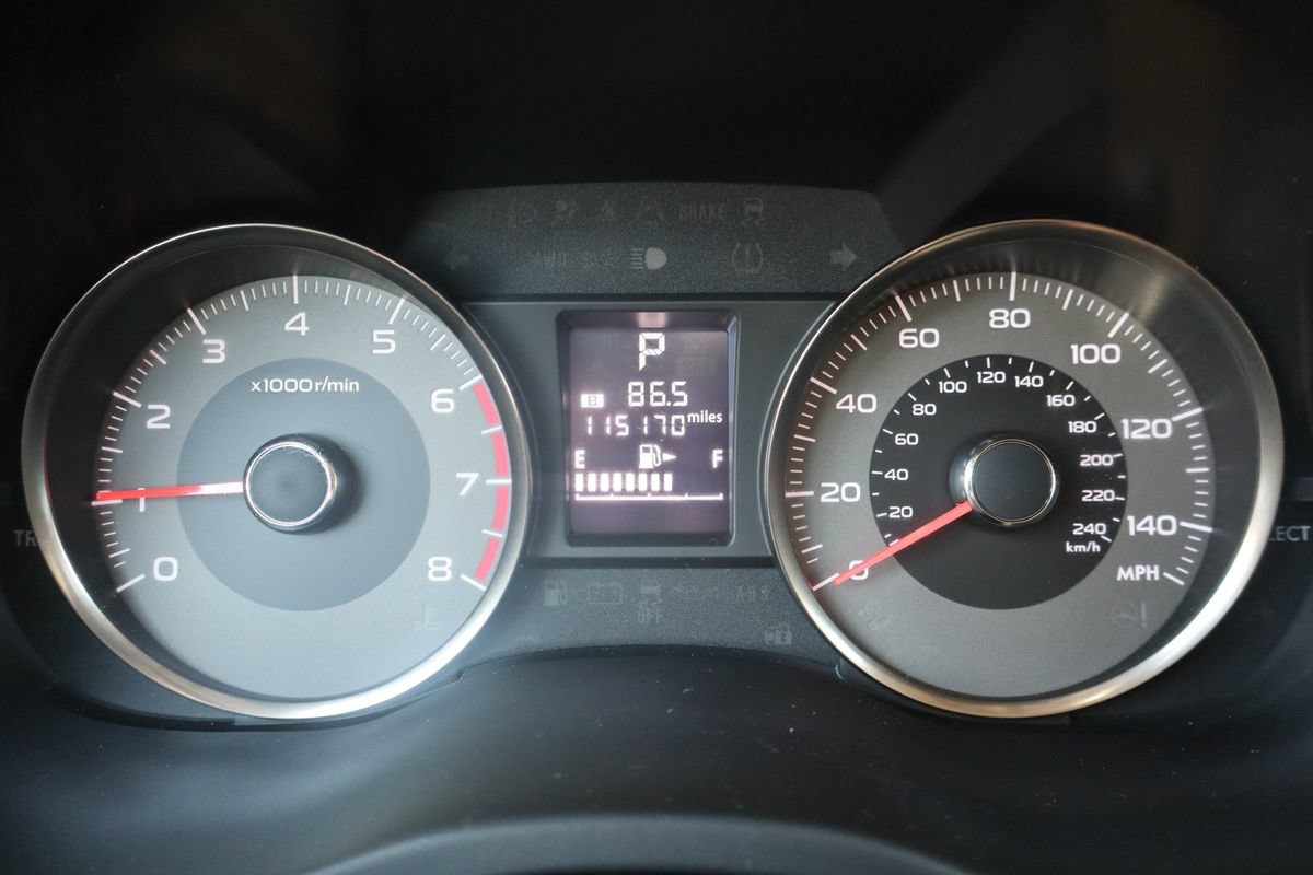 Used 2015 Subaru Forester 2.5i Limited AWD/4WD image 35