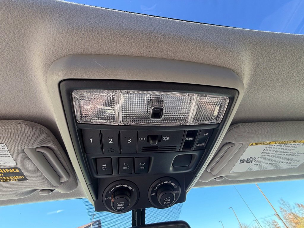 Used 2013 Toyota 4Runner Trail AWD/4WD image 18