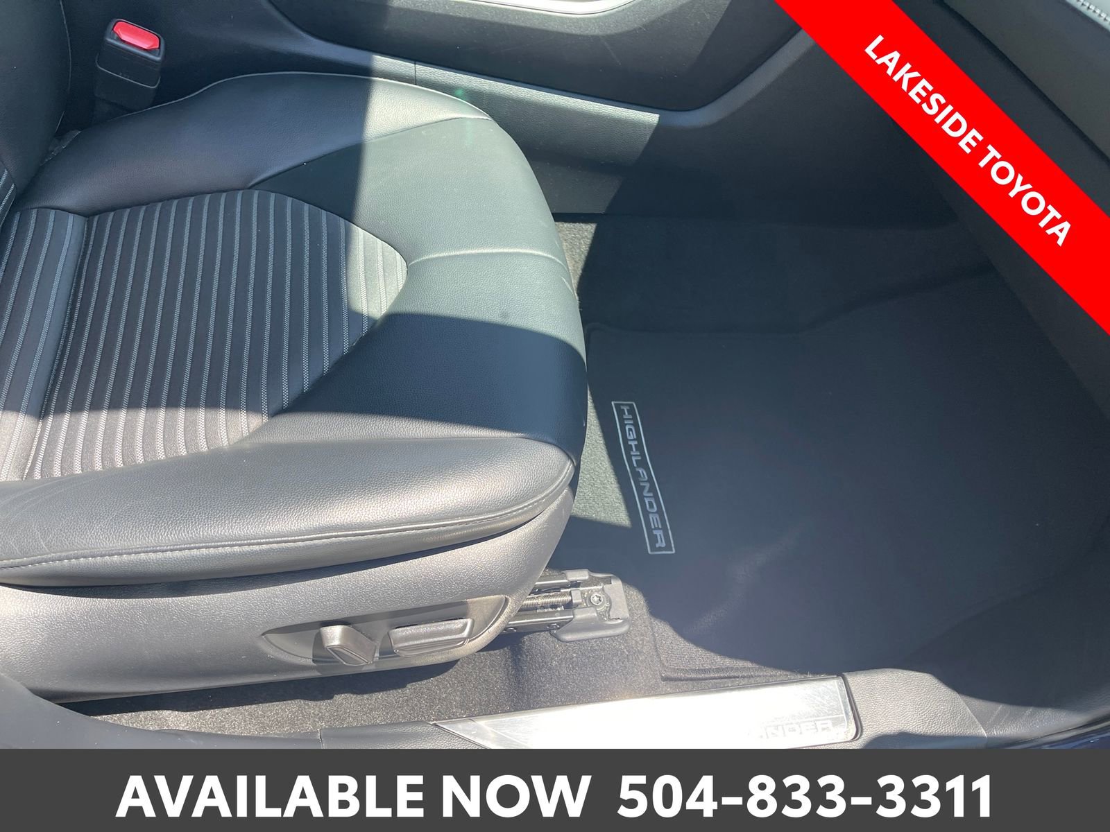Used 2023 Toyota Highlander XSE FWD image 16