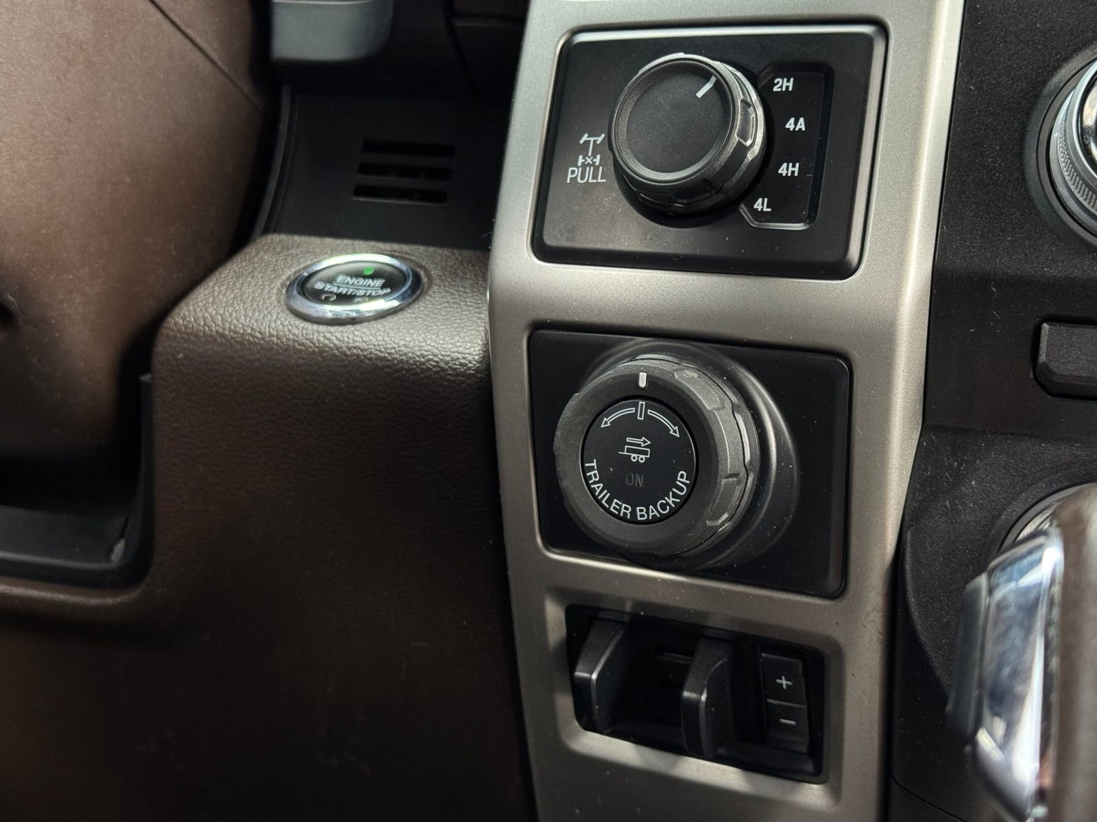 Used 2017 Ford F150 King Ranch w/ Equipment Group 601A Luxury image 31