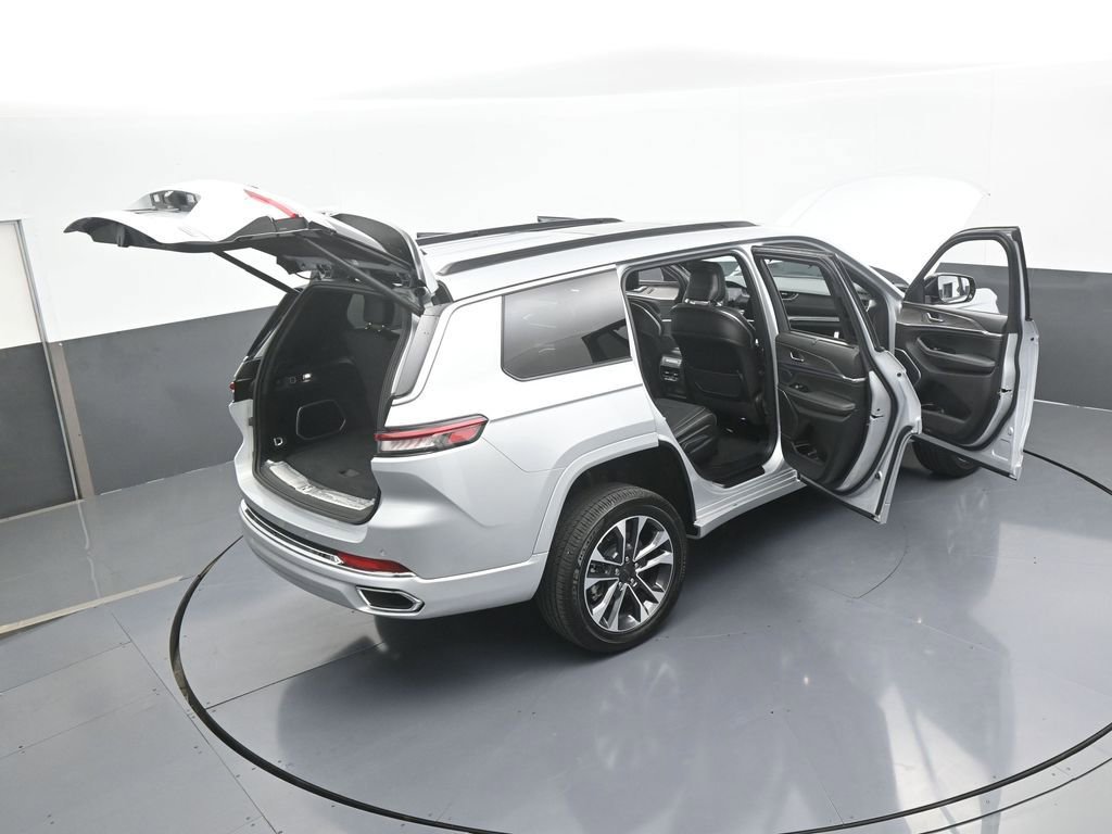 Used 2024 Jeep Grand Cherokee L Overland w/ Advanced Protech Group III image 80