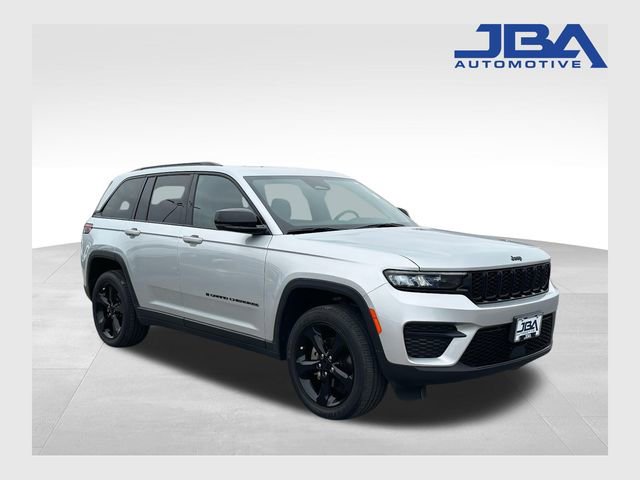 Used 2022 Jeep Grand Cherokee Altitude 360° Tour