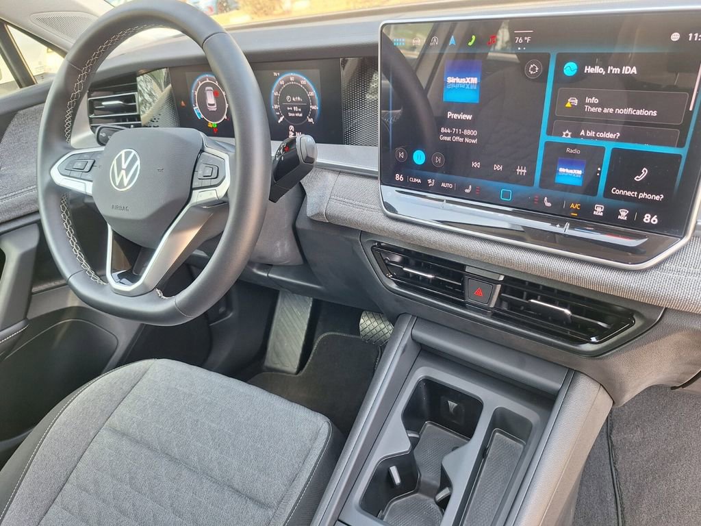 Used 2025 Volkswagen Tiguan S image 29
