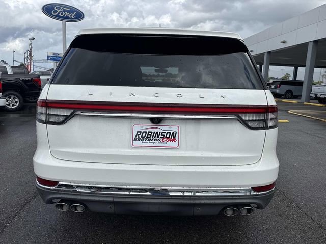 Used 2020 Lincoln Aviator Reserve w/ Equipment Group 202A image 6