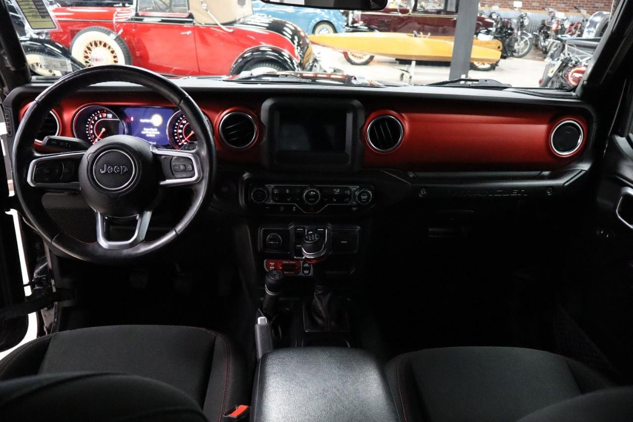 Used 2021 Jeep Wrangler Unlimited Rubicon w/ Steel Bumper Group image 12