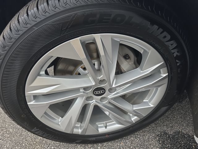 Used 2022 Audi Q7 3.0T Premium Plus w/ Premium Plus Package AWD/4WD image 33