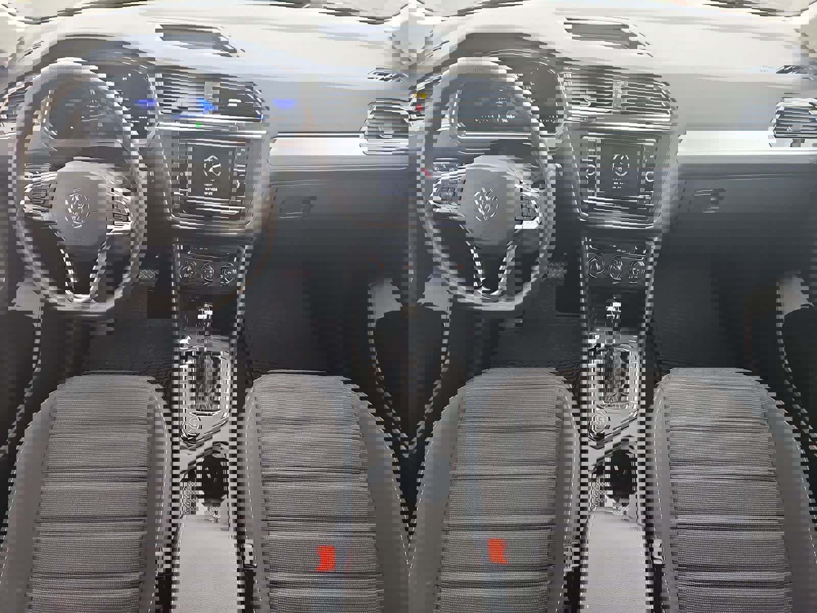 Used 2022 Volkswagen Tiguan S image 14