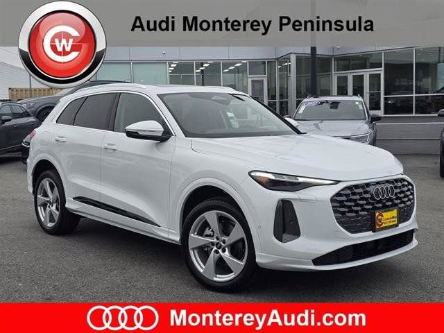 Used 2025 Audi Q5 Premium Plus w/ Premium Plus image 1