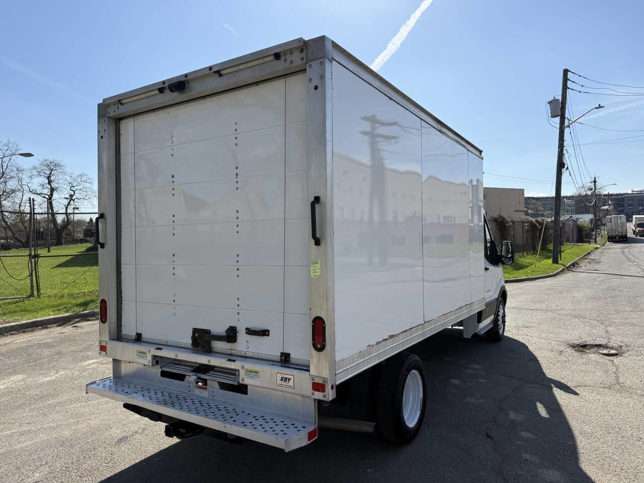 Used 2019 Ford Transit 350 156 DRW RWD image 5