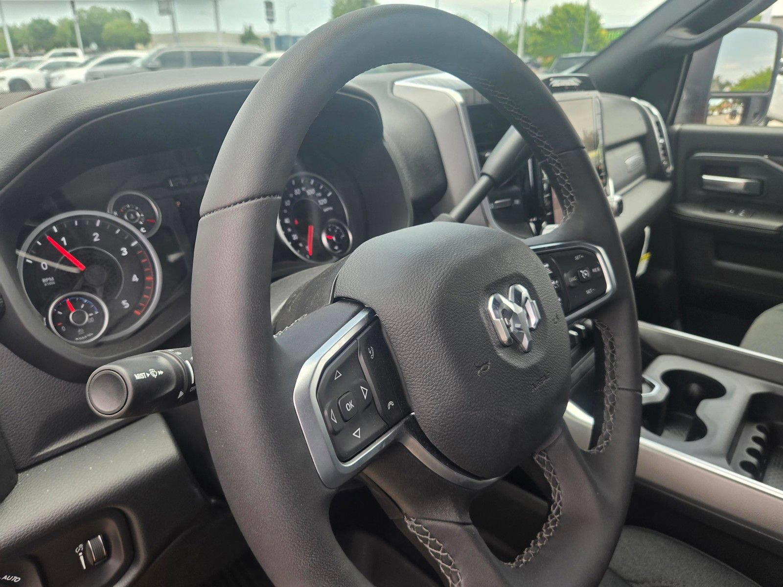 New 2026 RAM 2500 Big Horn AWD/4WD image 10