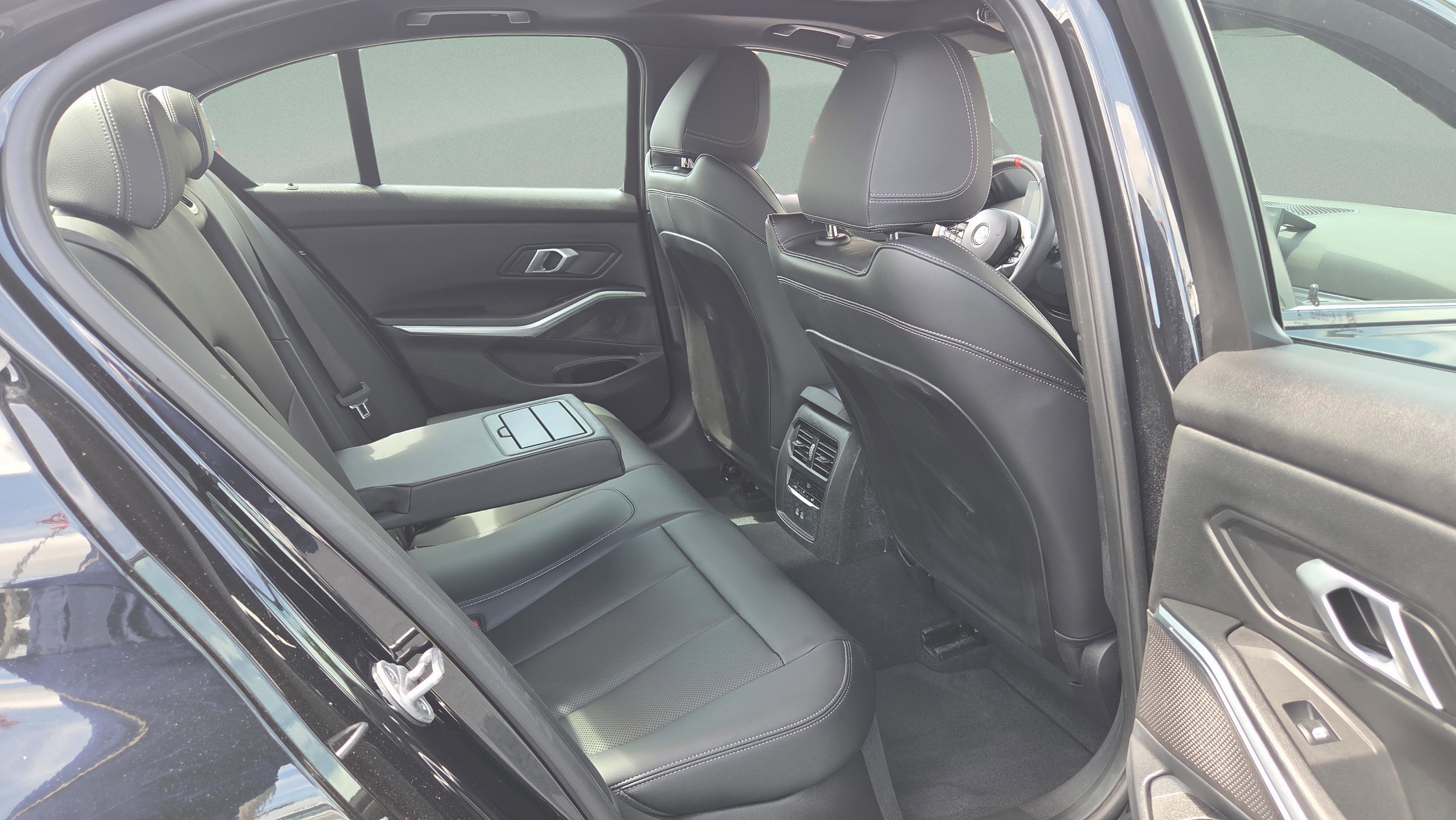 Certified 2025 BMW M340i xDrive AWD/4WD image 18