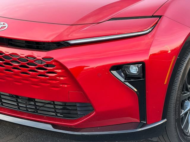 Certified 2025 Toyota Crown Signia w/ Advanced Technology Package image 10