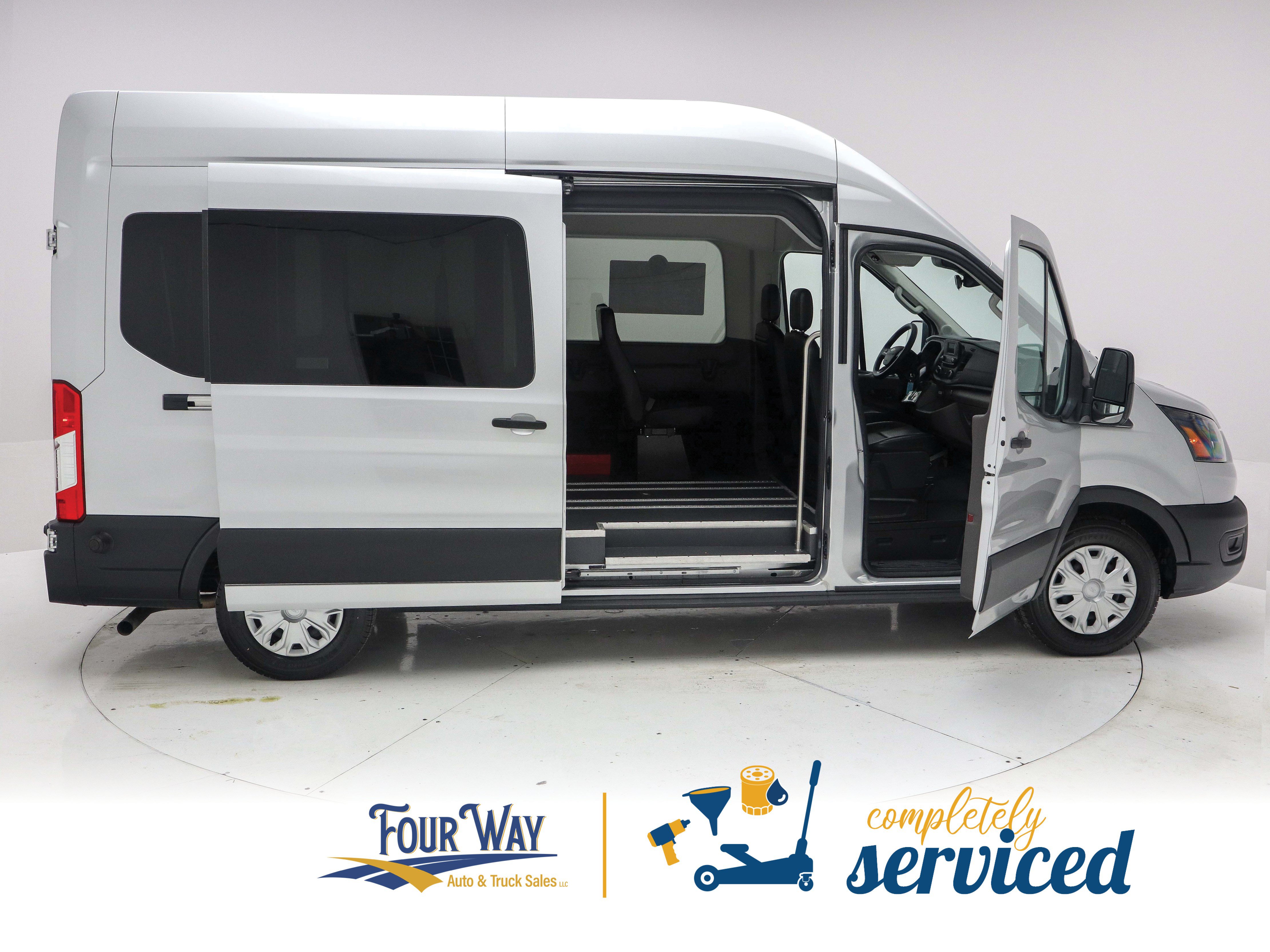 Used 2020 Ford Transit 350 XL RWD image 4
