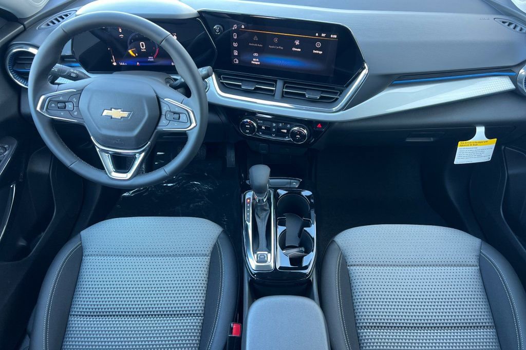 New 2026 Chevrolet Trax LT w/ Driver Confidence Package image 10