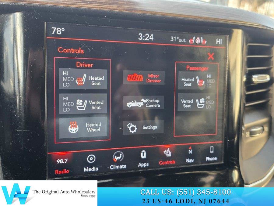Used 2019 RAM 1500 Laramie AWD/4WD image 23