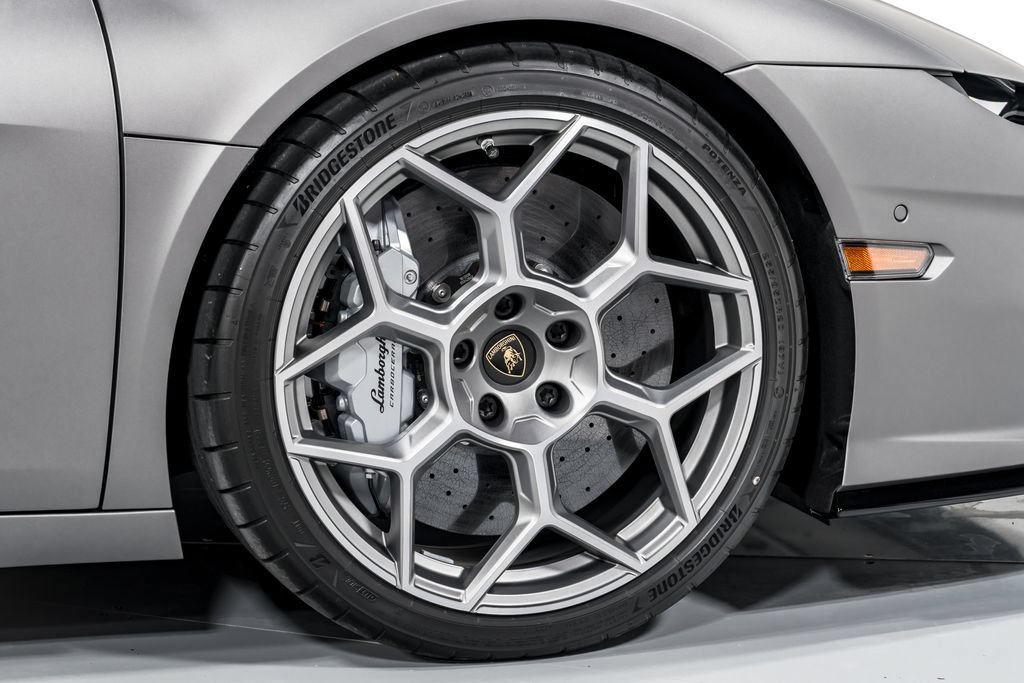 Used 2026 Lamborghini Temerario AWD/4WD image 47