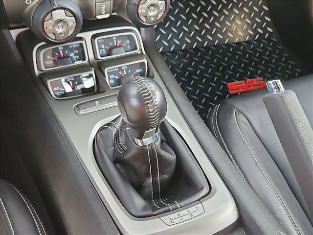 Used 2011 Chevrolet Camaro SS w/ RS Package RWD image 12