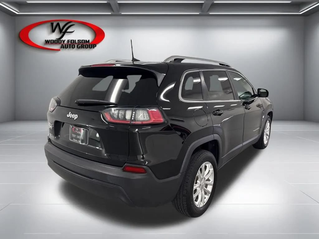 Used 2019 Jeep Cherokee Latitude w/ Popular Appearance Group FWD image 6