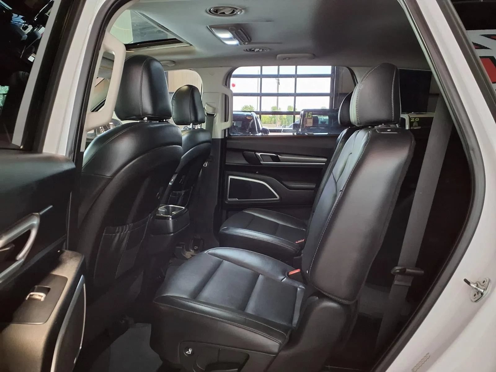 Used 2021 Kia Telluride S FWD image 15