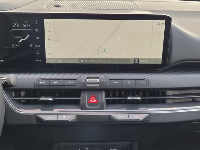 New 2025 Kia K4 GT-Line w/ GT-Line Sunroof Package FWD image 16