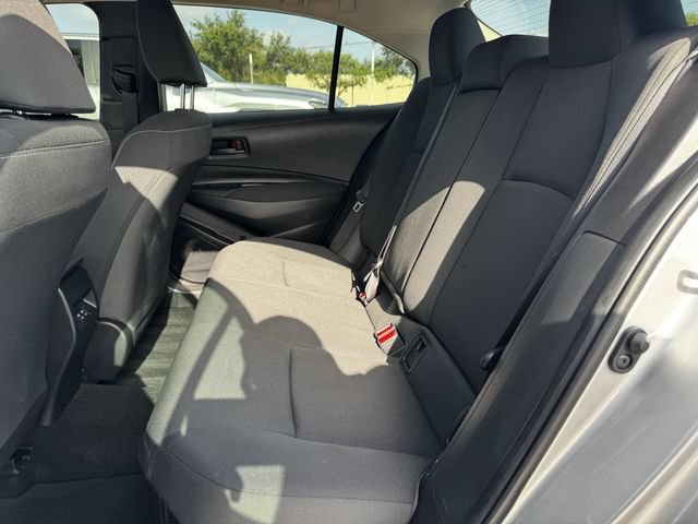 Used 2025 Toyota Corolla LE FWD image 26