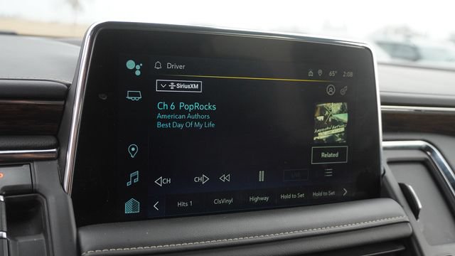Used 2024 Chevrolet Suburban Premier AWD/4WD image 24
