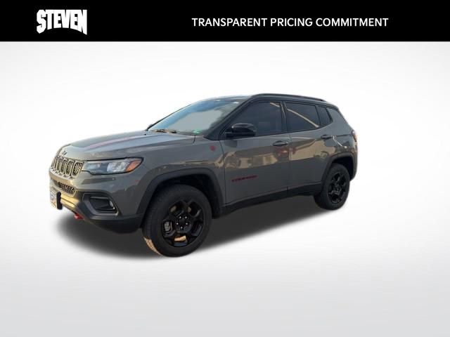 Used 2023 Jeep Compass Trailhawk w/ Trailhawk Convenience Group image 1
