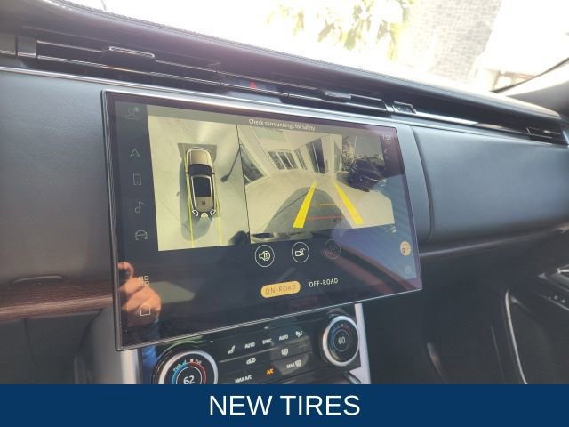 Used 2023 Land Rover Range Rover Long Wheelbase SE image 5