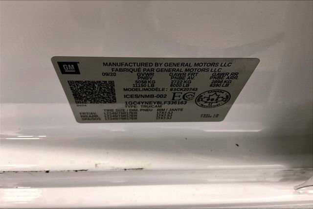 Used 2020 Chevrolet Silverado 2500 LT w/ Convenience Package image 34