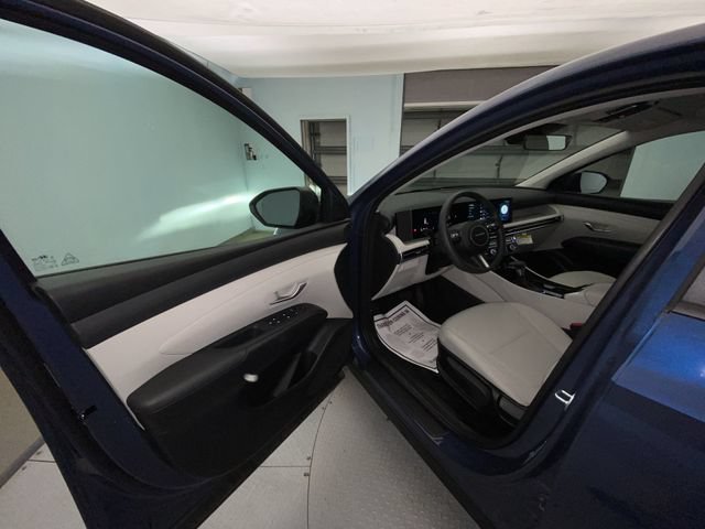 Certified 2026 Hyundai Tucson SE FWD image 11