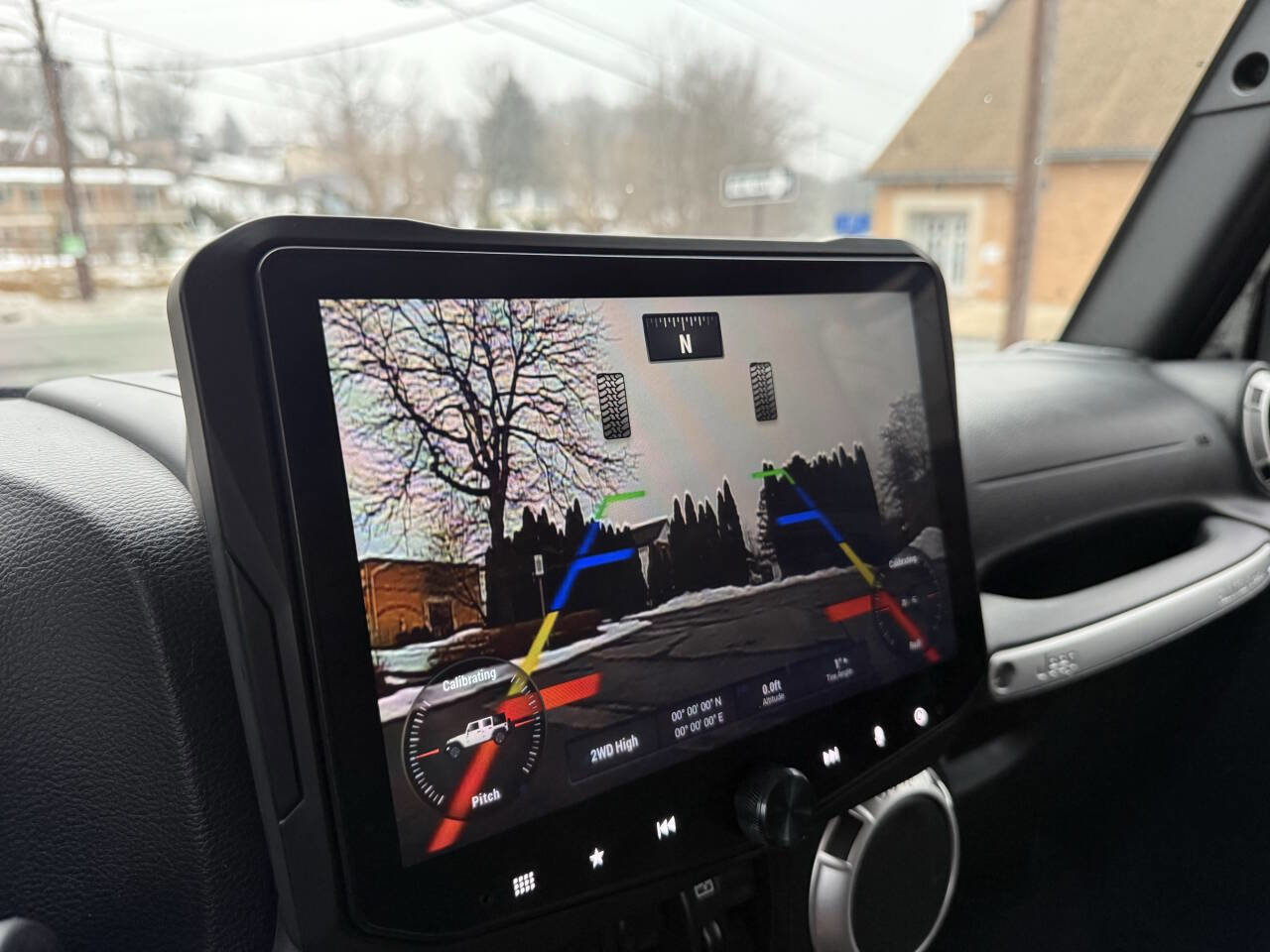 Used 2017 Jeep Wrangler Unlimited Sahara w/ Connectivity Group image 35