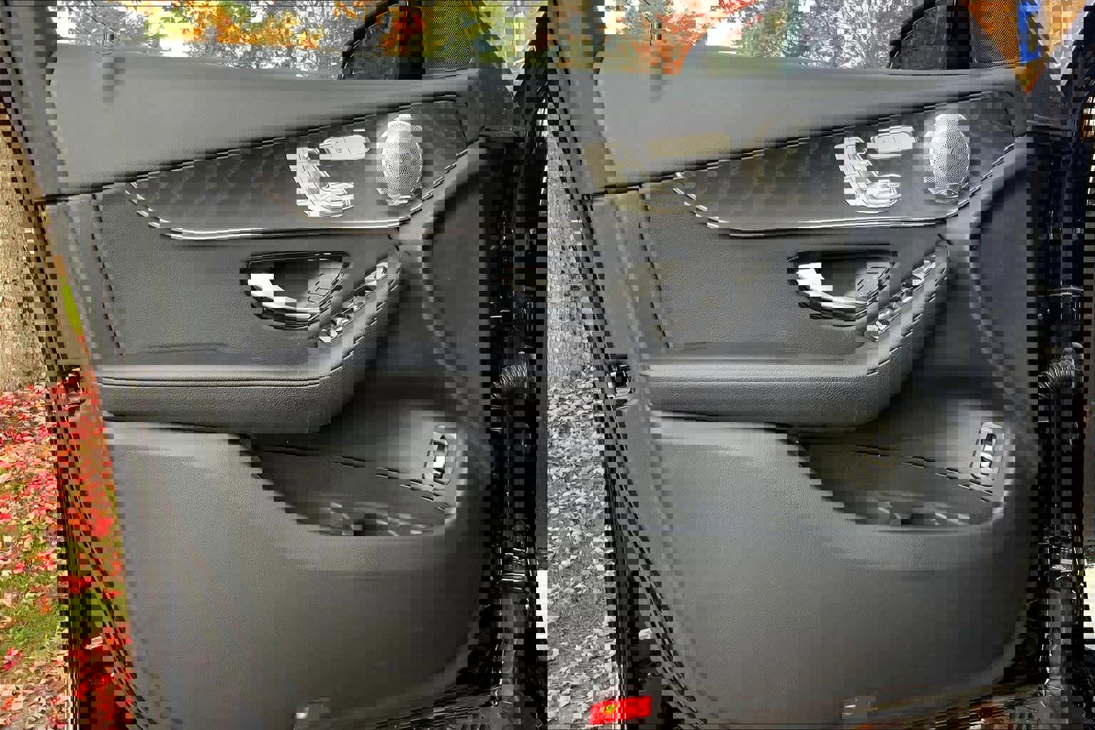 Used 2017 Mercedes-Benz GLC 300 4MATIC image 20