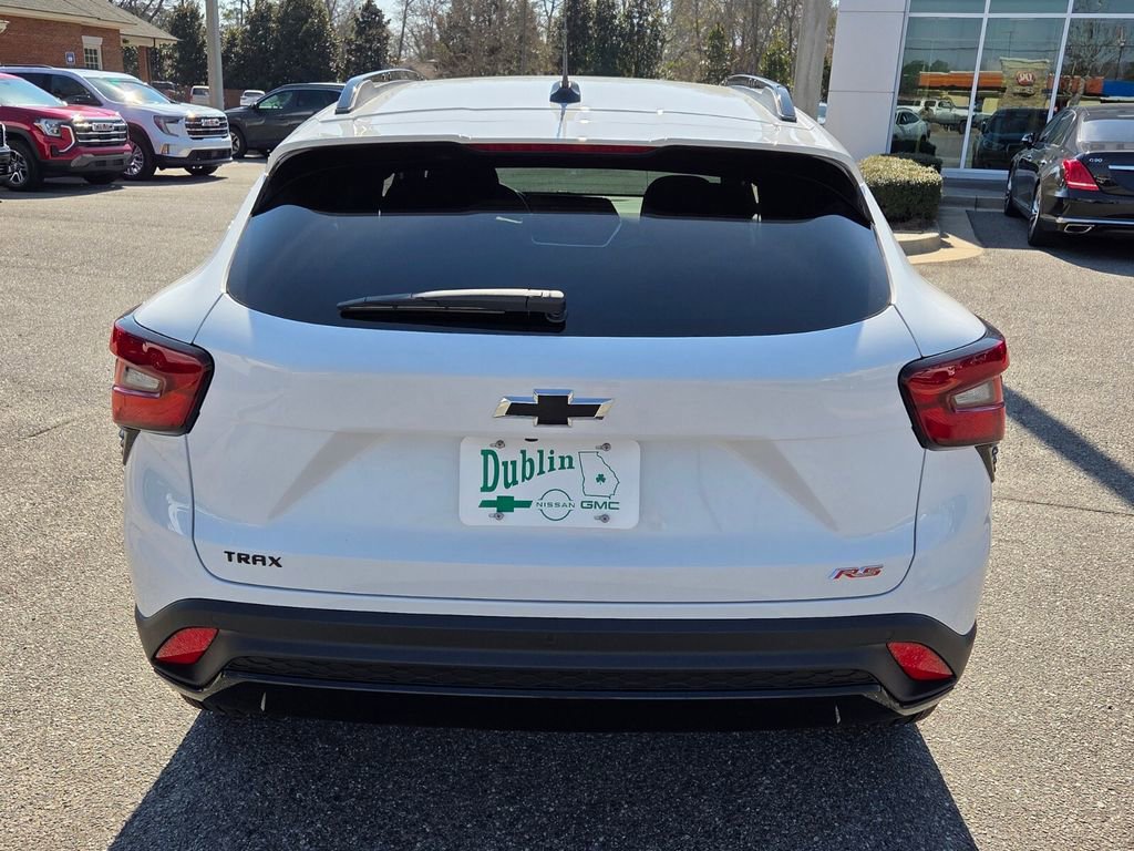 New 2026 Chevrolet Trax RS w/ Driver Confidence Package image 8