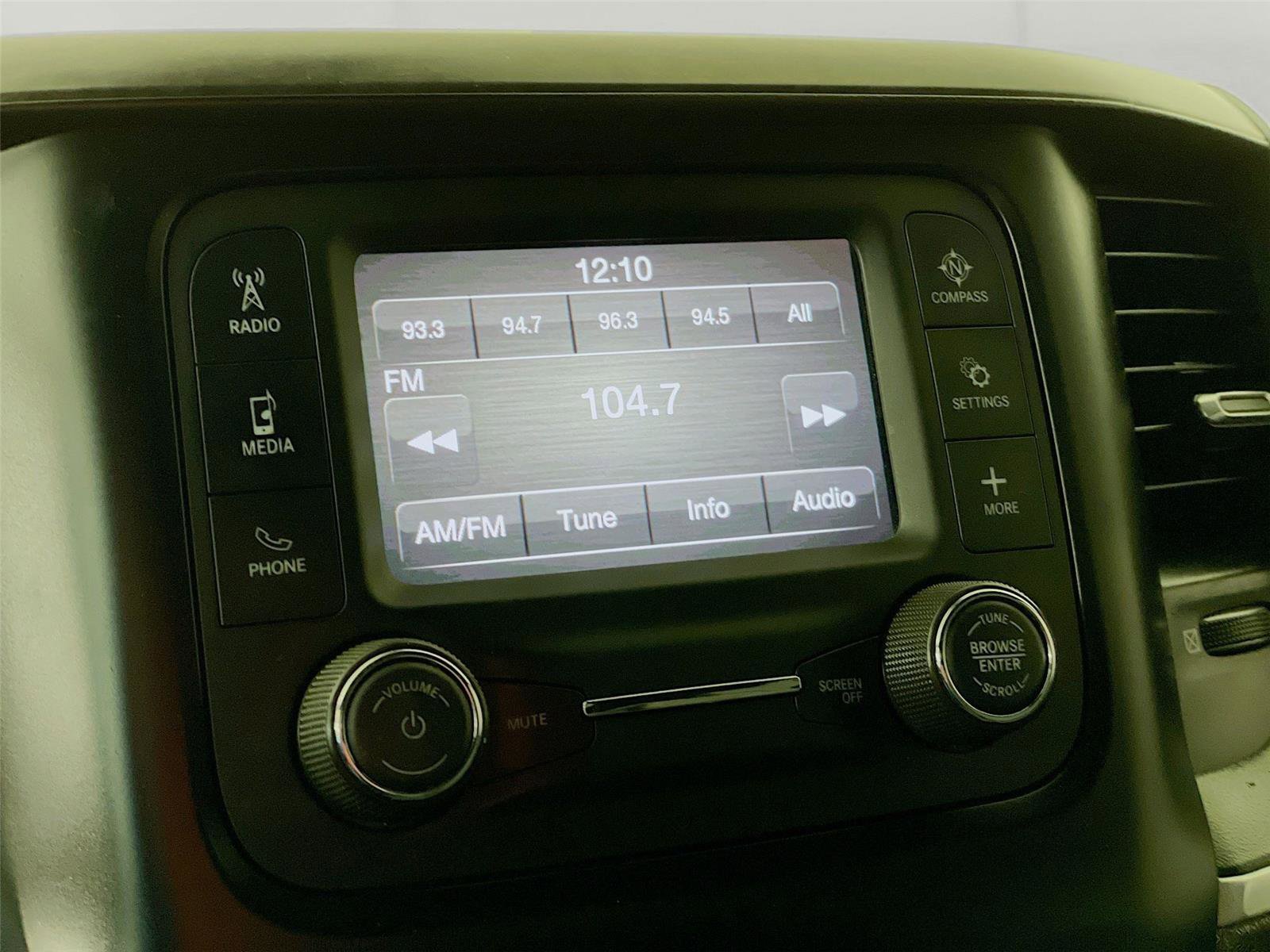 Used 2021 RAM 1500 Big Horn AWD/4WD image 17