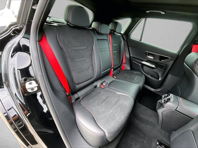 Used 2024 Mercedes-Benz GLC 43 AMG 4MATIC image 29