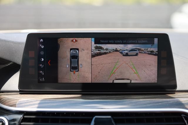 Used 2018 BMW 540i RWD image 40