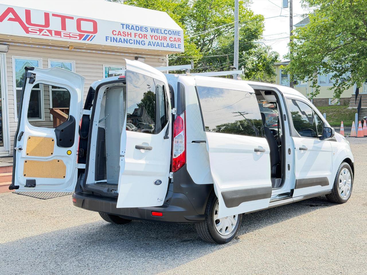 Used 2022 Ford Transit Connect XL FWD image 39