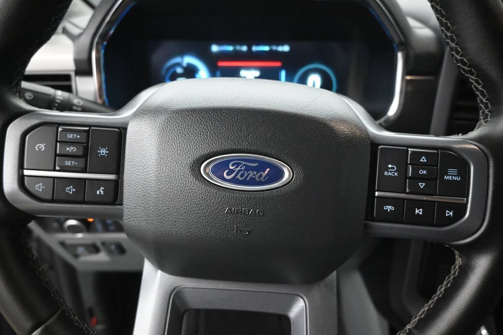 Used 2023 Ford F150 Lightning XLT AWD/4WD image 19
