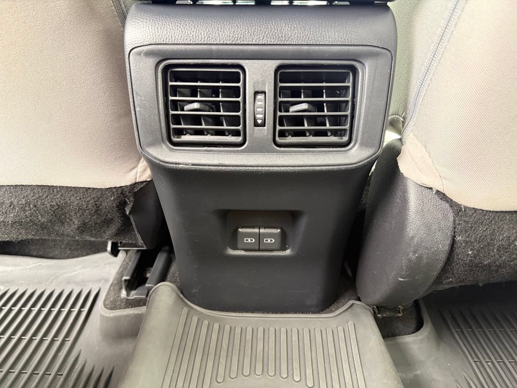Used 2025 Toyota RAV4 XLE w/ Convenience Package AWD/4WD image 14