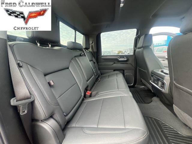 Certified 2025 Chevrolet Silverado 3500 LTZ w/ LTZ Premium Package AWD/4WD image 32