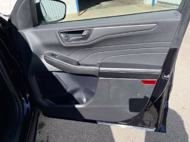 Used 2024 Ford Escape Active AWD/4WD image 37