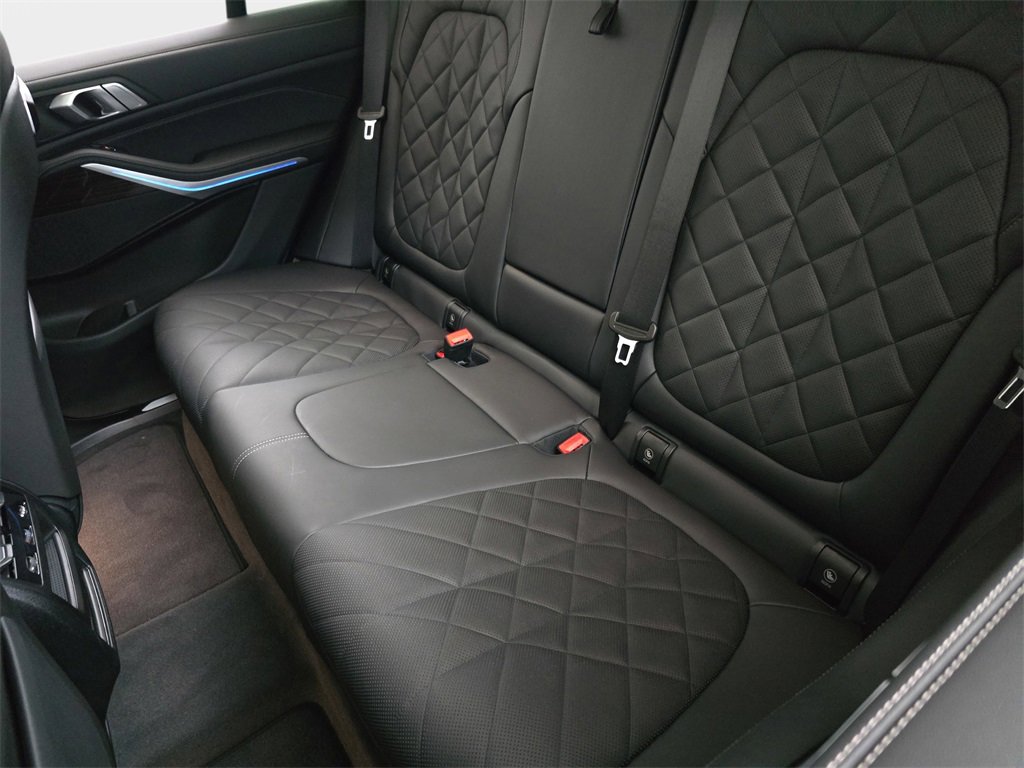 Used 2024 BMW X5 xDrive50e w/ Parking Assistance Package image 17