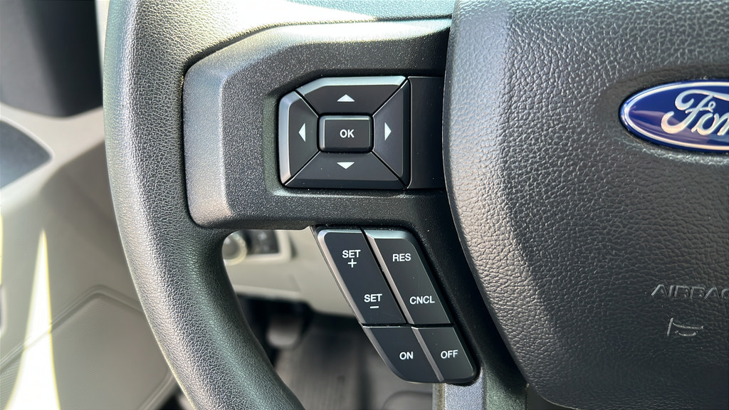 Used 2022 Ford F250 XL w/ Power Equipment Group AWD/4WD image 14