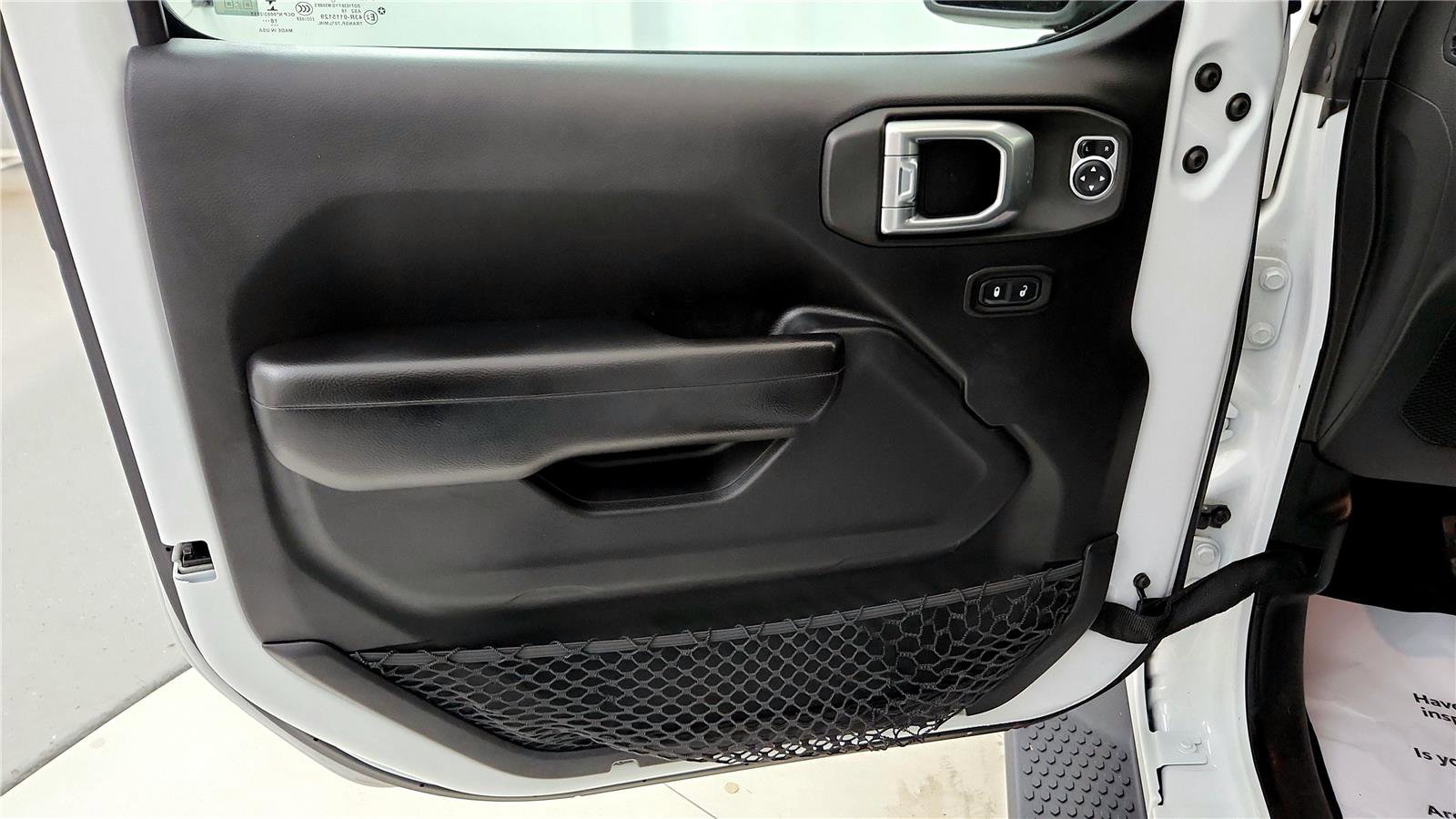 Used 2018 Jeep Wrangler Unlimited Sport S image 20