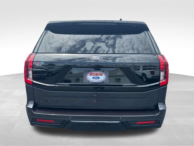 New 2027 Ford Expedition Platinum w/ Stealth Performance Package AWD/4WD image 4