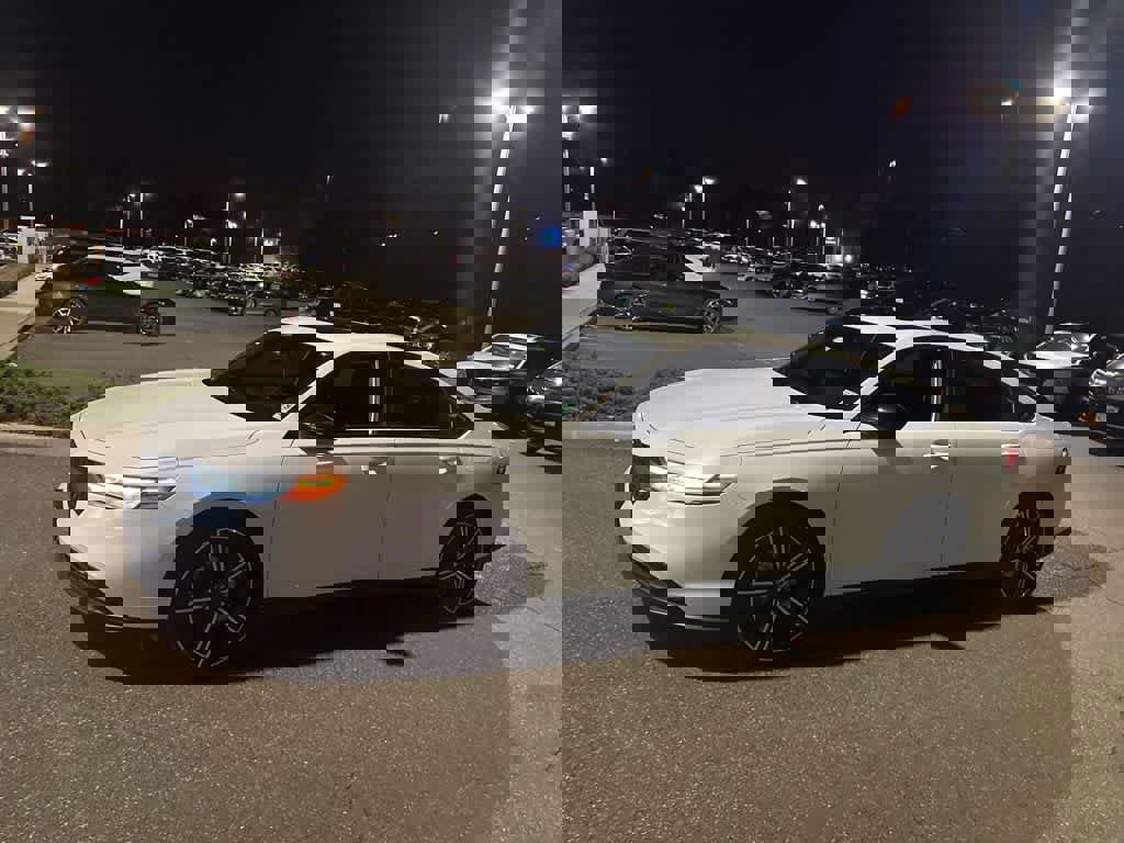 Used 2025 Honda Accord Sport image 3