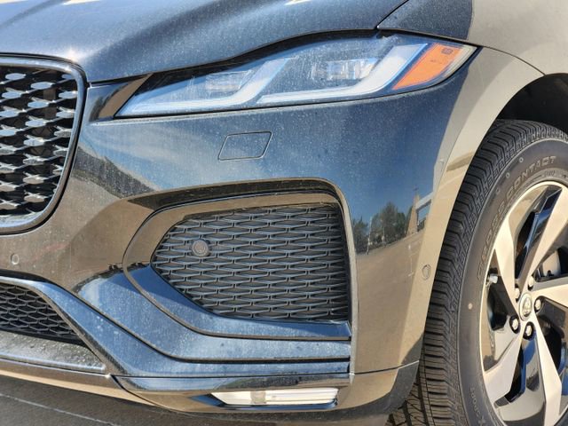 Used 2026 Jaguar F-PACE R-Dynamic S image 5